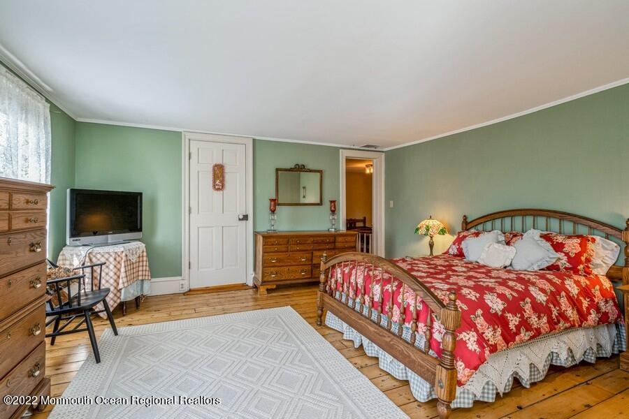 176 Ryan Road Marlboro, NJ 07746 - Photo 17 of 40 Bedroom