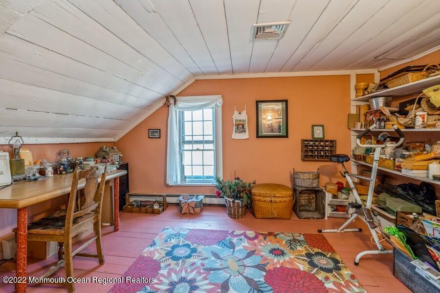 176 Ryan Road Marlboro, NJ 07746 - Photo 20 of 40 Bonus