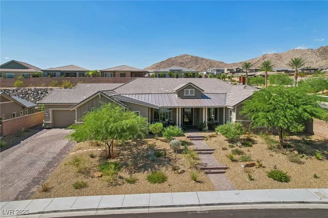 $2,299,000 | 11181 Luna Blanca Drive, Las Vegas, NV 89138