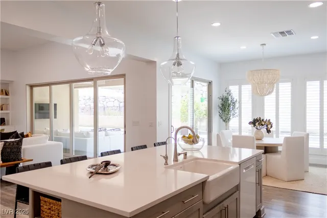 $2,299,000 | 11181 Luna Blanca Drive, Las Vegas, NV 89138