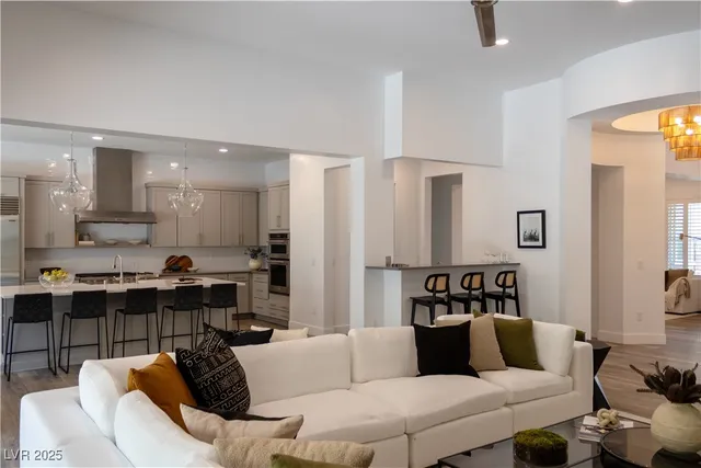 $2,299,000 | 11181 Luna Blanca Drive, Las Vegas, NV 89138