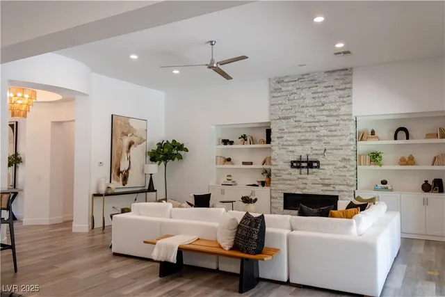 $2,299,000 | 11181 Luna Blanca Drive, Las Vegas, NV 89138