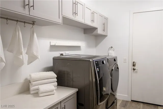 $2,299,000 | 11181 Luna Blanca Drive, Las Vegas, NV 89138