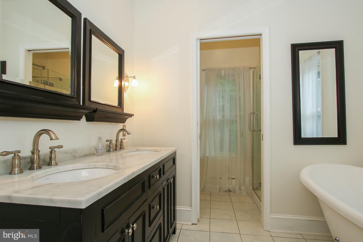 1029 30th Street Northwest Washington, DC 20007 - Photo 13 of 29 Dual Sinks, Tub & Shower