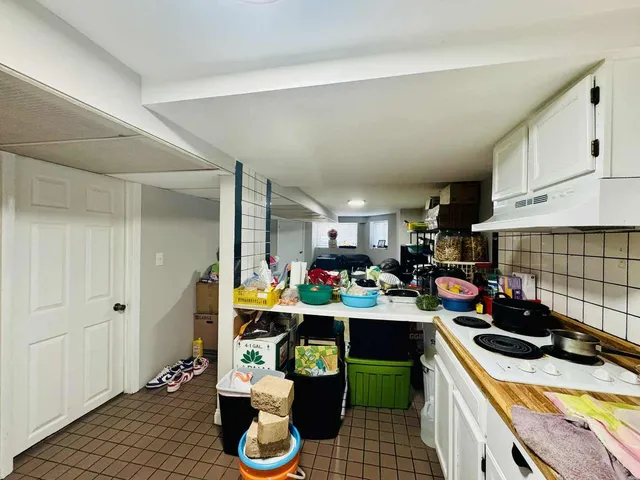 $530,000 | 5221 West Montrose Avenue, Chicago, IL 60641