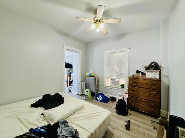 $530,000 | 5221 West Montrose Avenue, Chicago, IL 60641