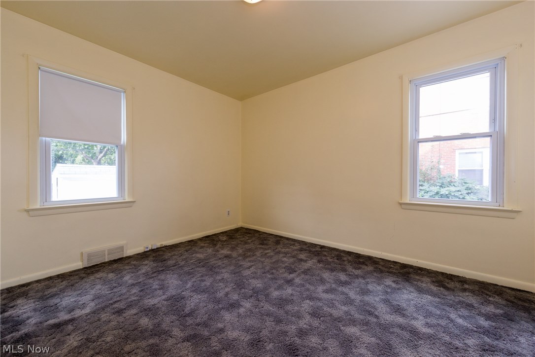 3829 Mayfield Road Cleveland Heights, OH 44121 - Photo 13 of 35