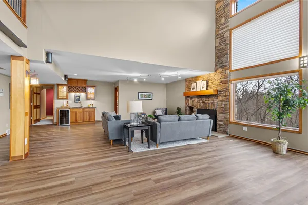 $1,250,000 | 3361 North N, Blue Mounds, WI 53517