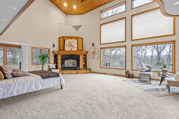$1,250,000 | 3361 North N, Blue Mounds, WI 53517