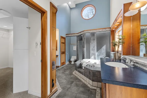 $1,250,000 | 3361 North N, Blue Mounds, WI 53517
