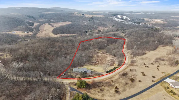 $1,250,000 | 3361 North N, Blue Mounds, WI 53517