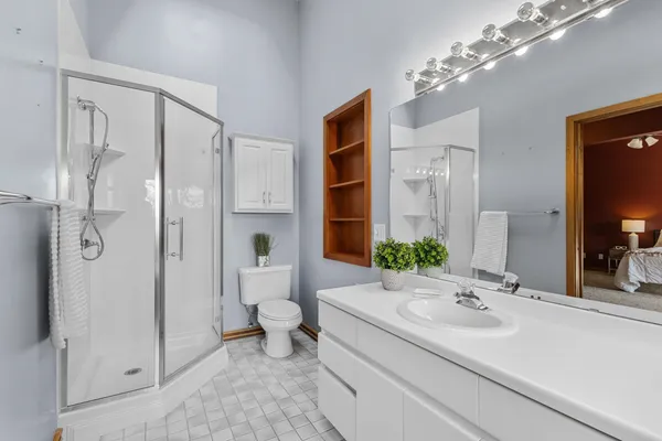 $1,250,000 | 3361 North N, Blue Mounds, WI 53517