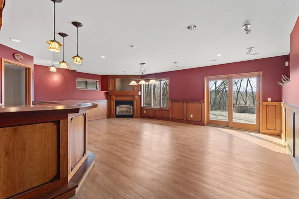 $1,250,000 | 3361 North N, Blue Mounds, WI 53517