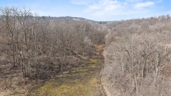 $1,250,000 | 3361 North N, Blue Mounds, WI 53517