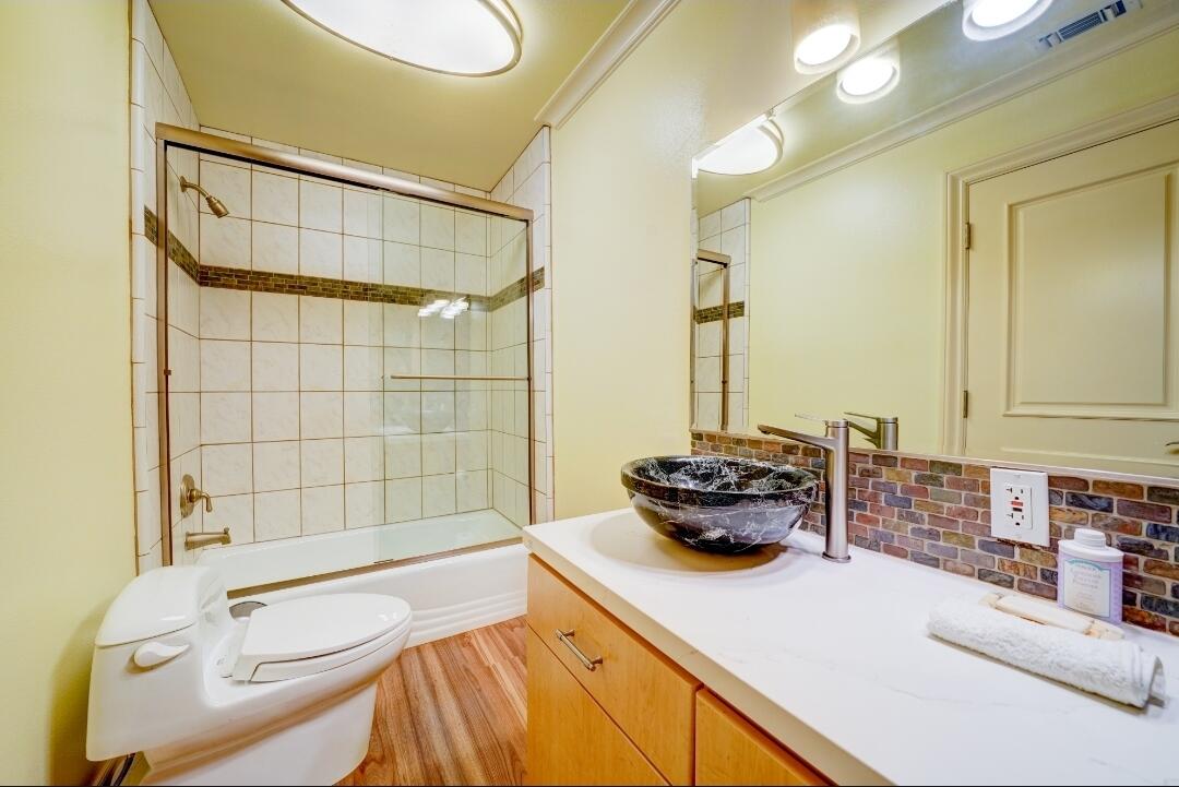 1377 Knoll Road, Unit A Redlands, CA 92373 - Photo 12 of 26 1000004733