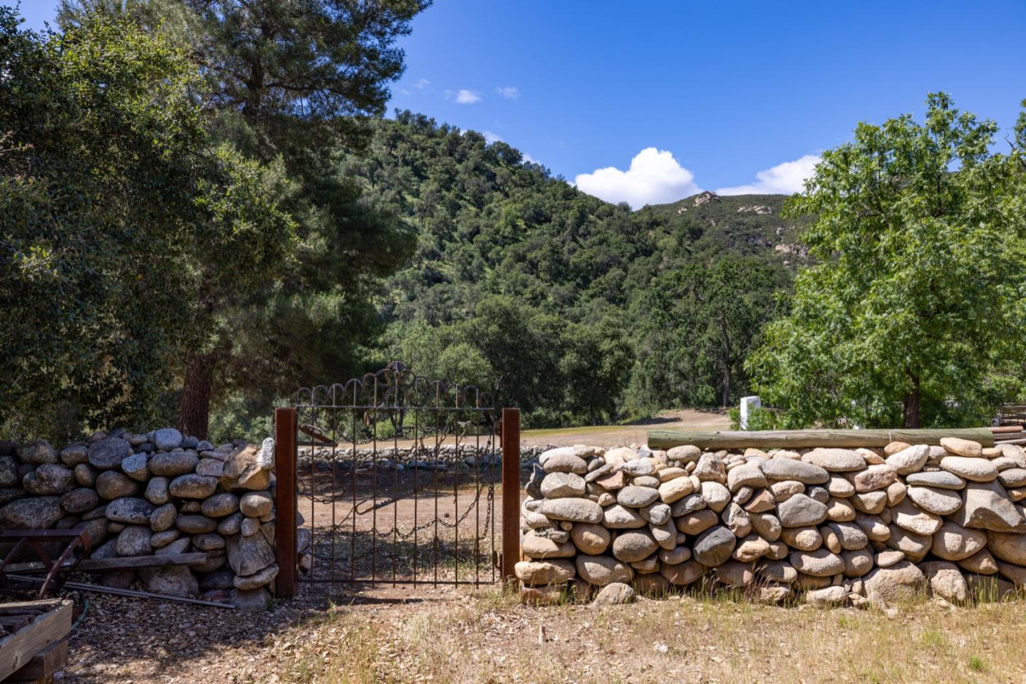 47291 Arroyo Seco Road Greenfield, CA 93927 - Photo 26 of 49 Gallery Image 26