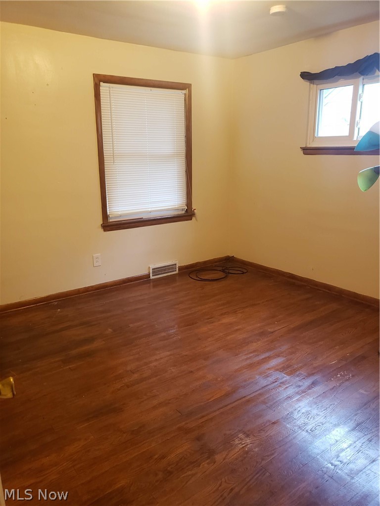 5601 Dunham Road Maple Heights, OH 44137 - Photo 10 of 15