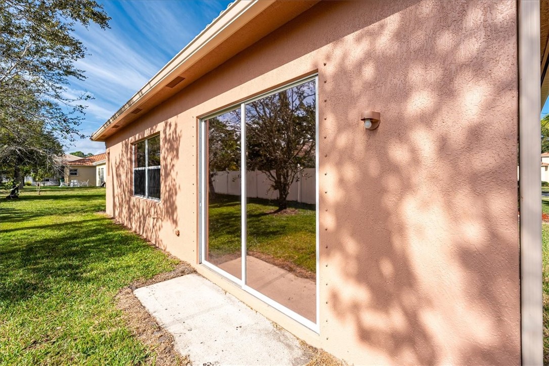 6217 Spring Lake Terrace Fort Pierce, FL 34951 - Photo 25 of 34