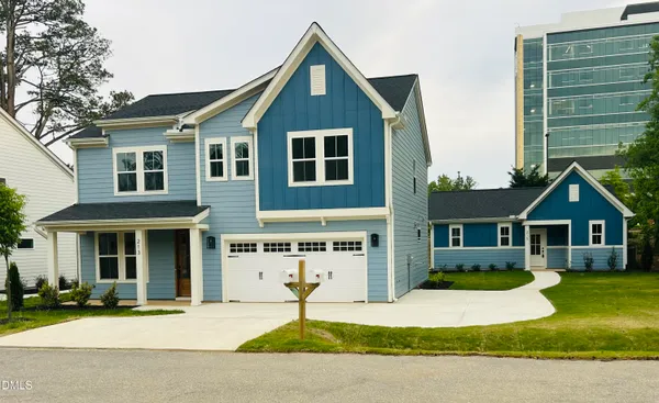 $949,000 | 213 West Maple Avenue, Holly Springs, NC 27540