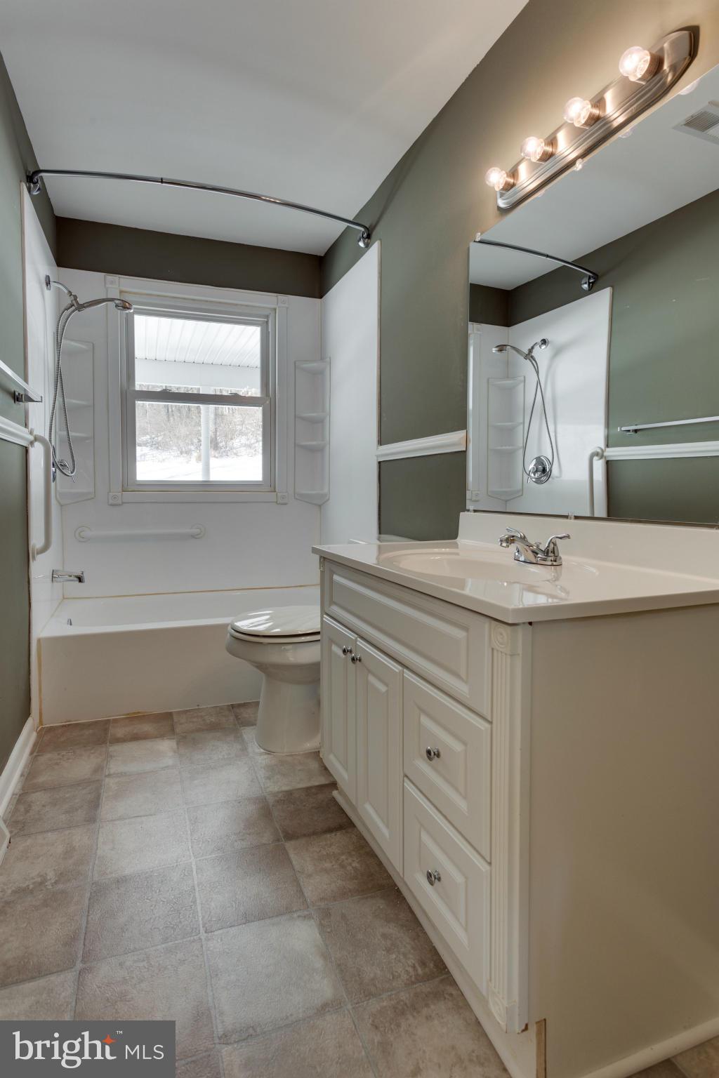3815 Sage Road Delaplane, VA 20144 - Photo 22 of 30 Bath
