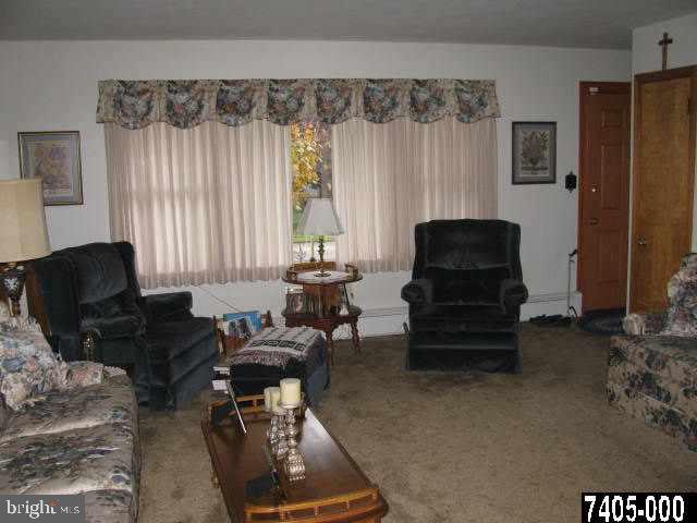 269 Diller Road Hanover, PA 17331 - Photo 5 of 13 Gallery Image 5