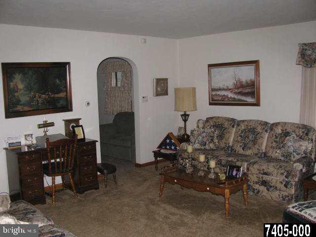 269 Diller Road Hanover, PA 17331 - Photo 6 of 13 Gallery Image 6