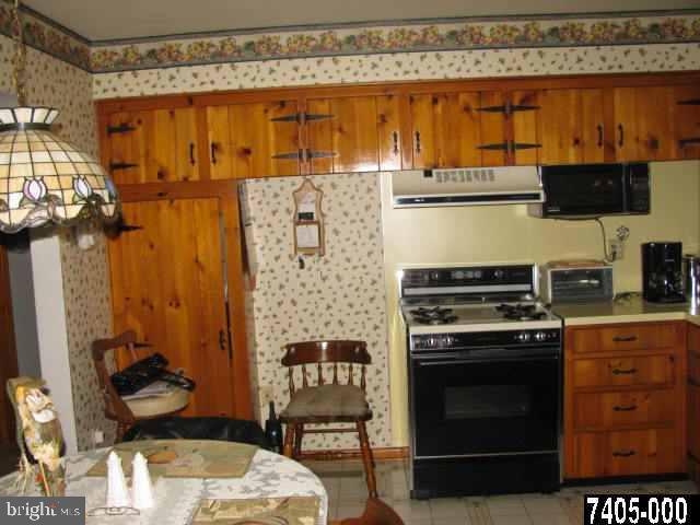 269 Diller Road Hanover, PA 17331 - Photo 10 of 13 Gallery Image 10