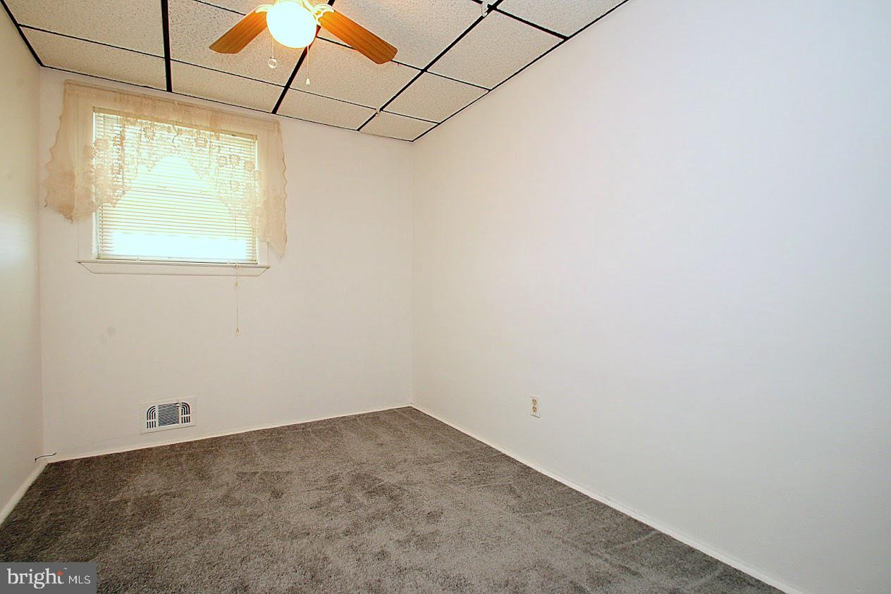 7815 Kentley Road Baltimore, MD 21222 - Photo 26 of 57