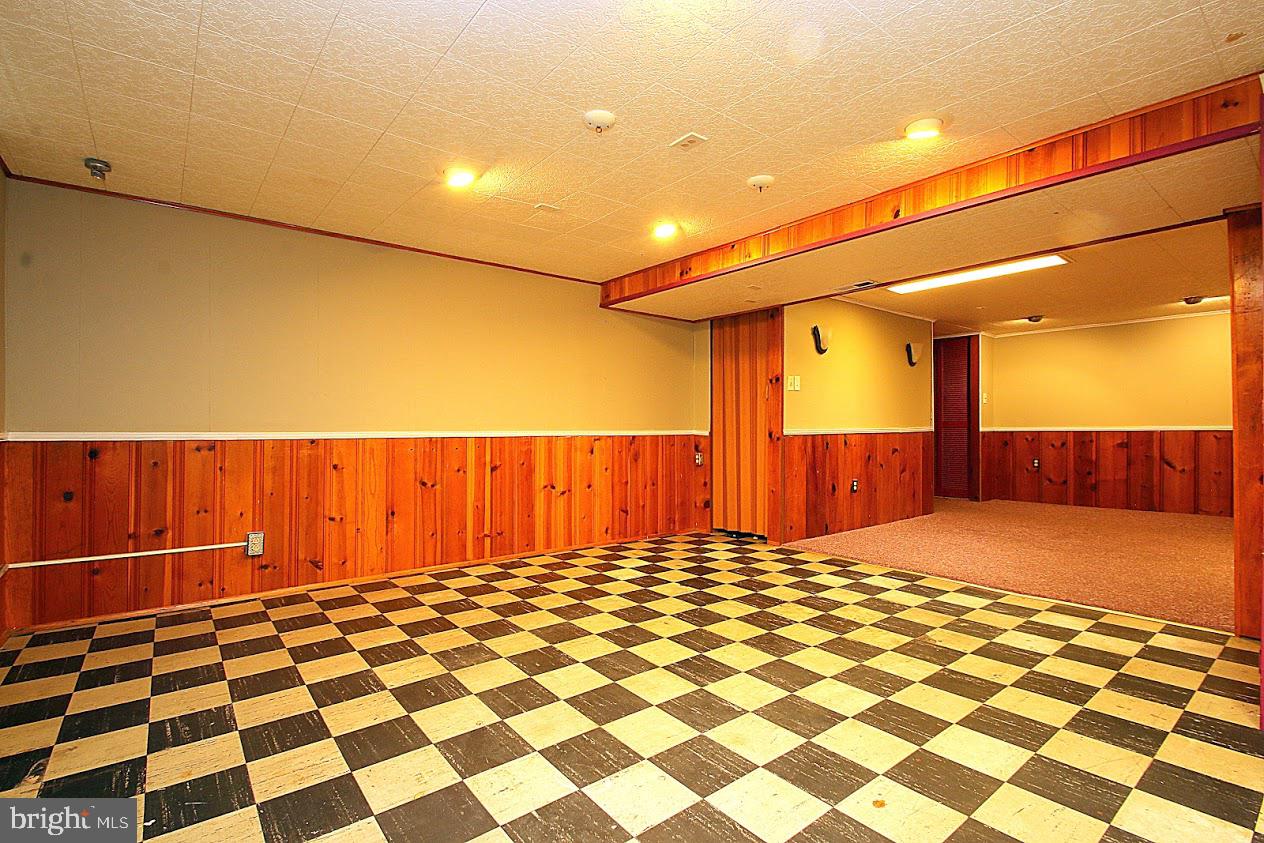 7815 Kentley Road Baltimore, MD 21222 - Photo 46 of 57