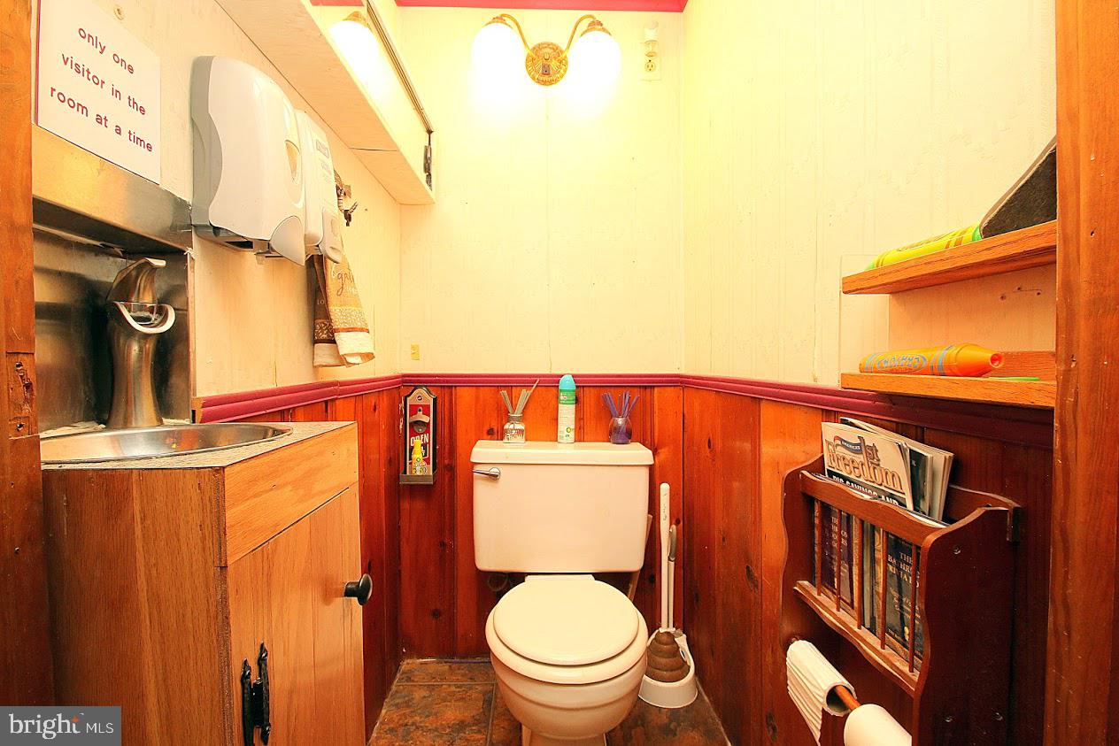 7815 Kentley Road Baltimore, MD 21222 - Photo 47 of 57