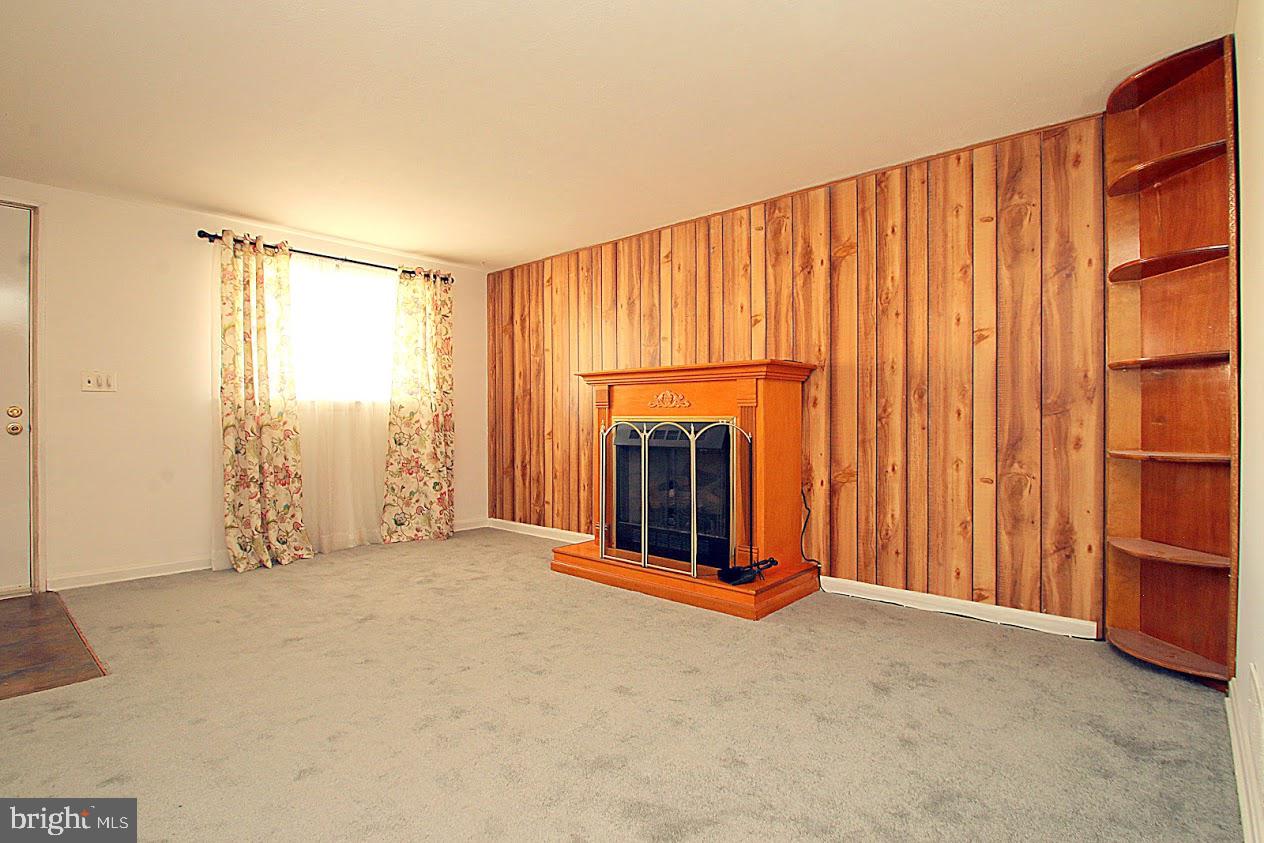 7815 Kentley Road Baltimore, MD 21222 - Photo 7 of 57