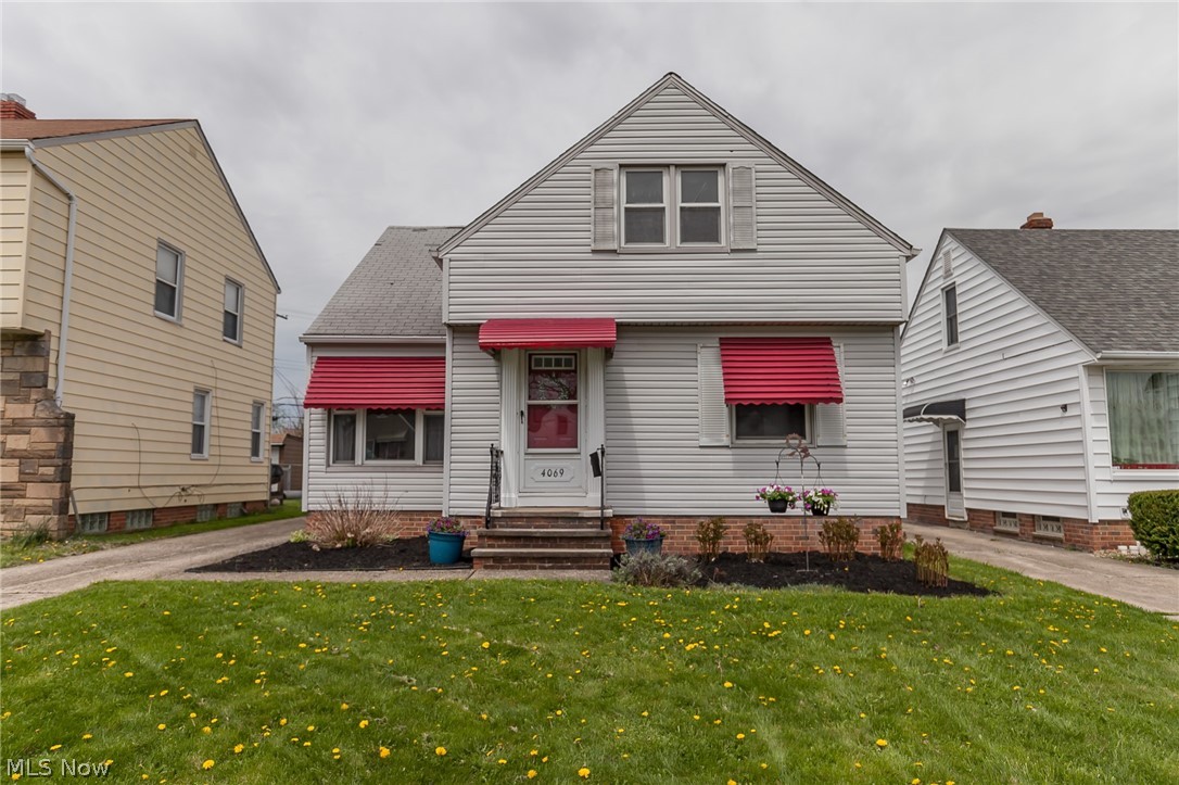 4069 Wilmington Road Cleveland, OH 44121 - Photo 1 of 24 Gallery Image 1