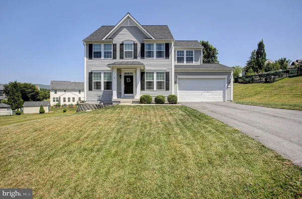 $425,000 | 86 Equestrian Drive, Chambersburg, PA 17202