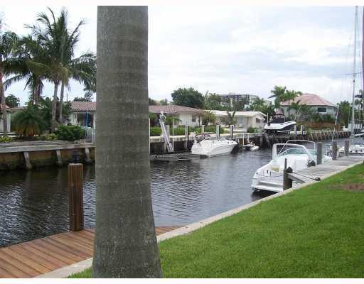 811 Northeast 70th Street Boca Raton, FL 33487 - Photo 2 of 7 Additional Photo