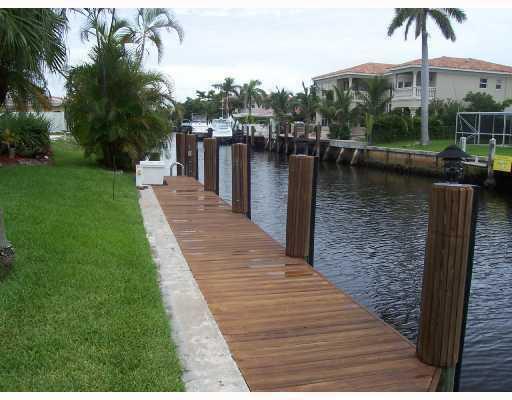 811 Northeast 70th Street Boca Raton, FL 33487 - Photo 3 of 7 Additional Photo