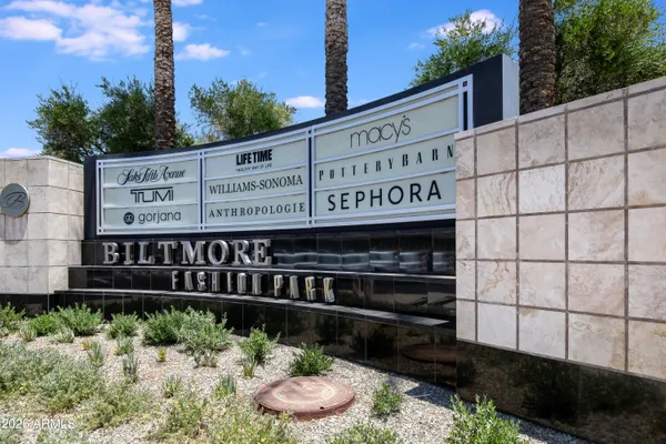 $1,200,000 | 2505 East Denton Lane, Phoenix, AZ 85016