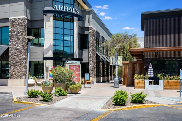 $1,200,000 | 2505 East Denton Lane, Phoenix, AZ 85016