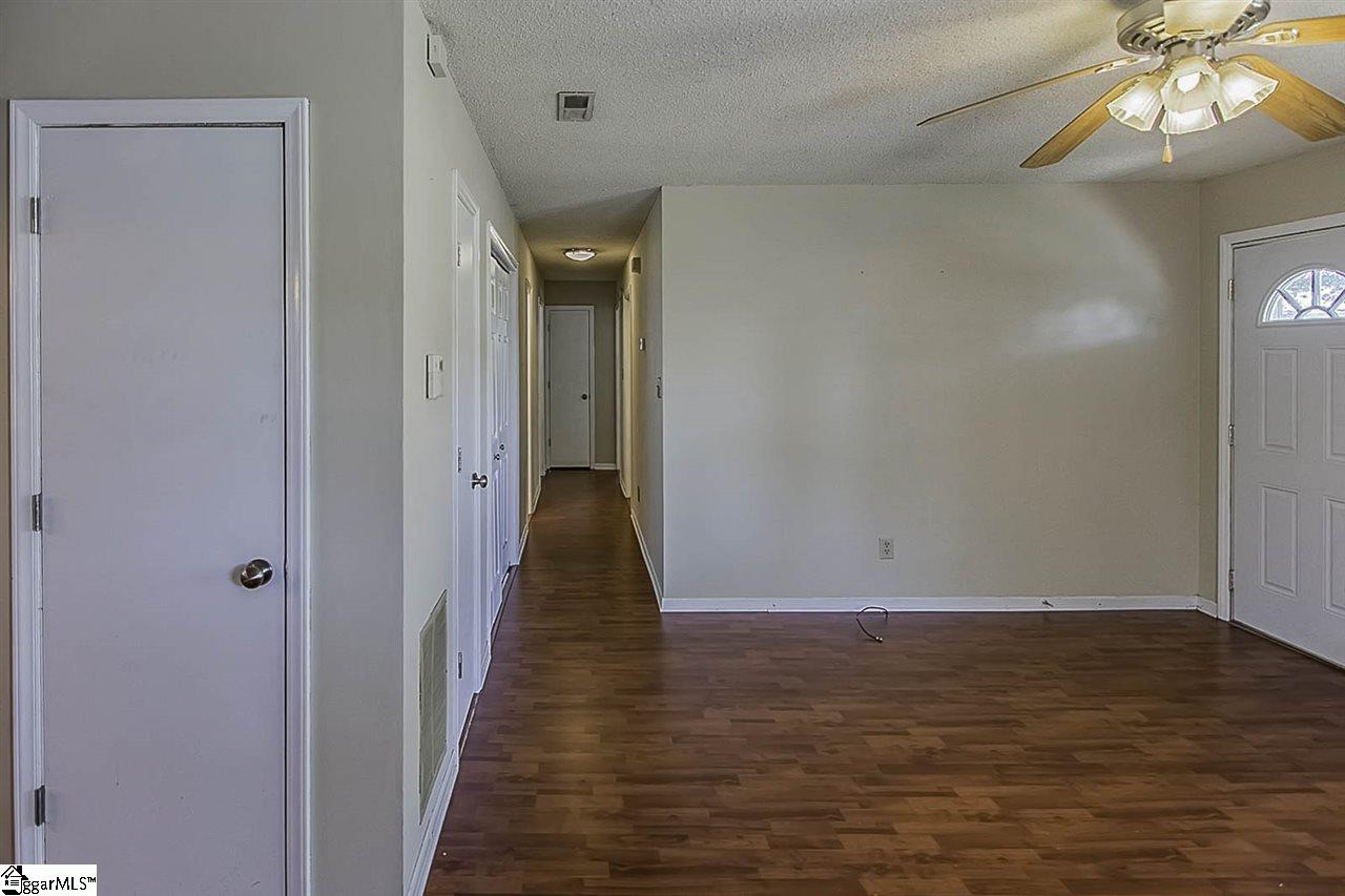 129 Everest Drive Inman, SC 29349 - Photo 9 of 26 Gallery Image 9