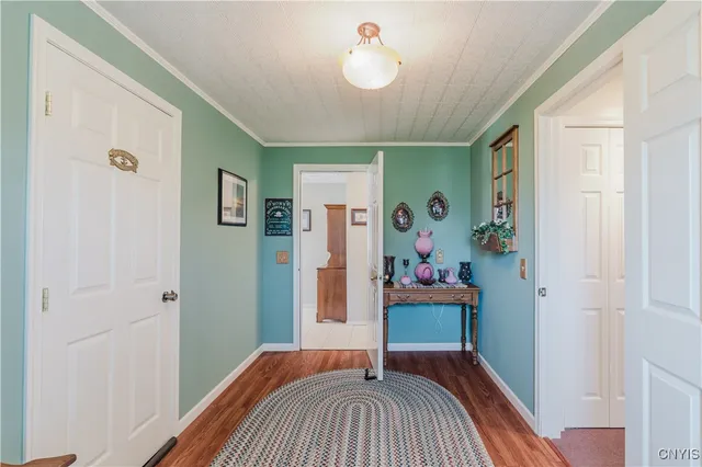 $469,500 | 35303 State Rte Cape, Cape Vincent, NY 13618