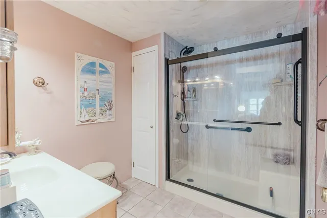 $469,500 | 35303 State Rte Cape, Cape Vincent, NY 13618