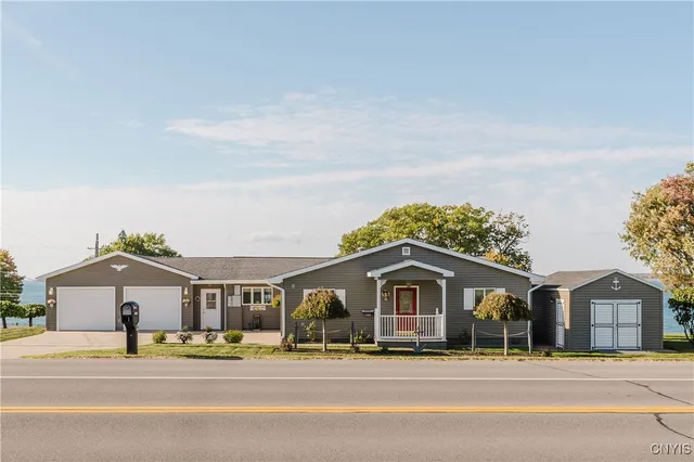 $469,500 | 35303 State Rte Cape, Cape Vincent, NY 13618