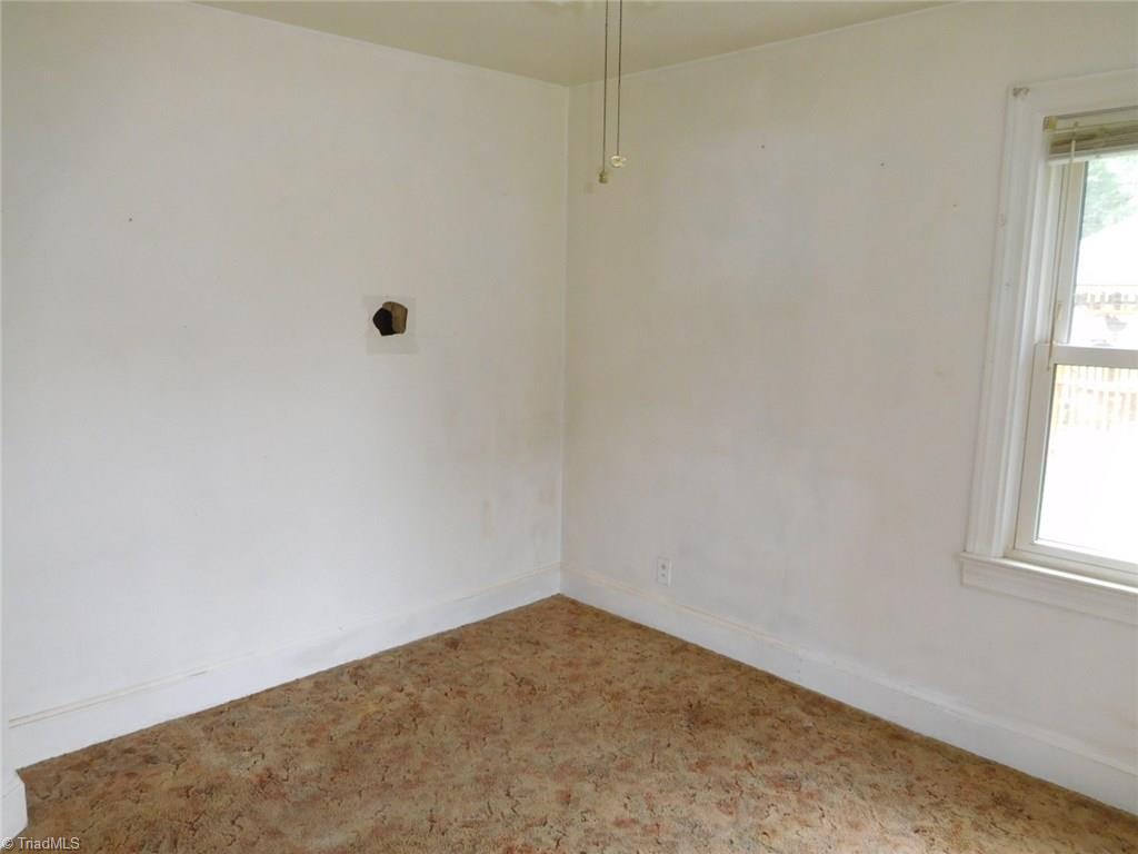7825 Summerfield Road Summerfield, NC 27358 - Photo 18 of 20 Gallery Image 18