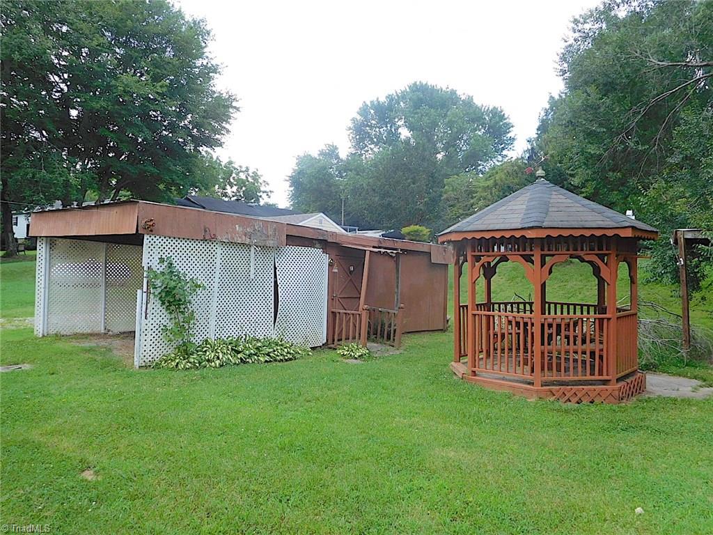7825 Summerfield Road Summerfield, NC 27358 - Photo 3 of 20 Gallery Image 3