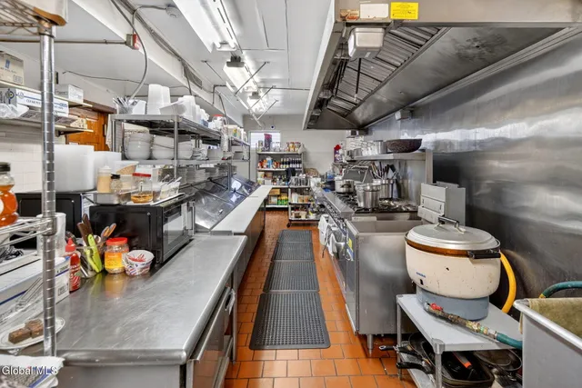 $575,000 | 2015 Rosa Road, Schenectady, NY 12309