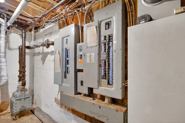 $575,000 | 2015 Rosa Road, Schenectady, NY 12309