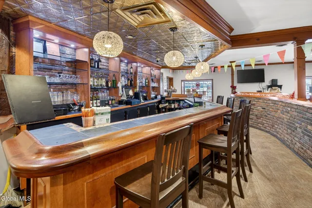 $575,000 | 2015 Rosa Road, Schenectady, NY 12309