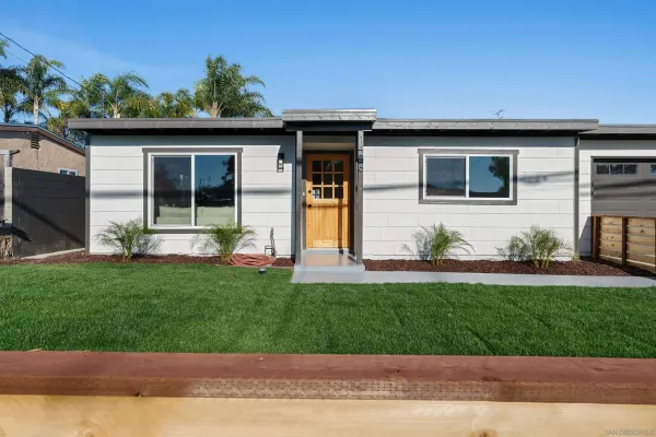 $995,000 | 1426 Santa Rosa Street, Oceanside, CA 92058