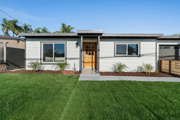 $995,000 | 1426 Santa Rosa Street, Oceanside, CA 92058