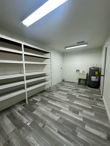 a view of walk in closet