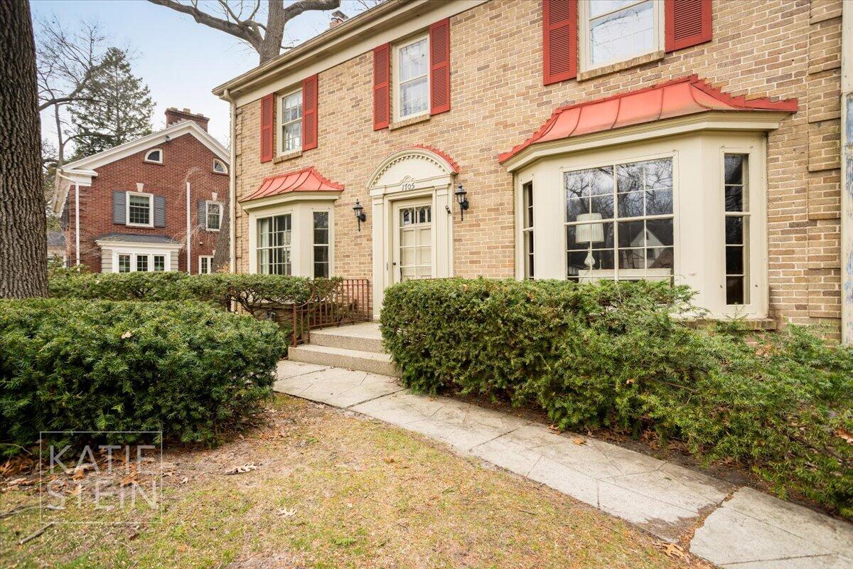 1705 Pontiac Road Grand Rapids, MI 49506 - Photo 2 of 57
